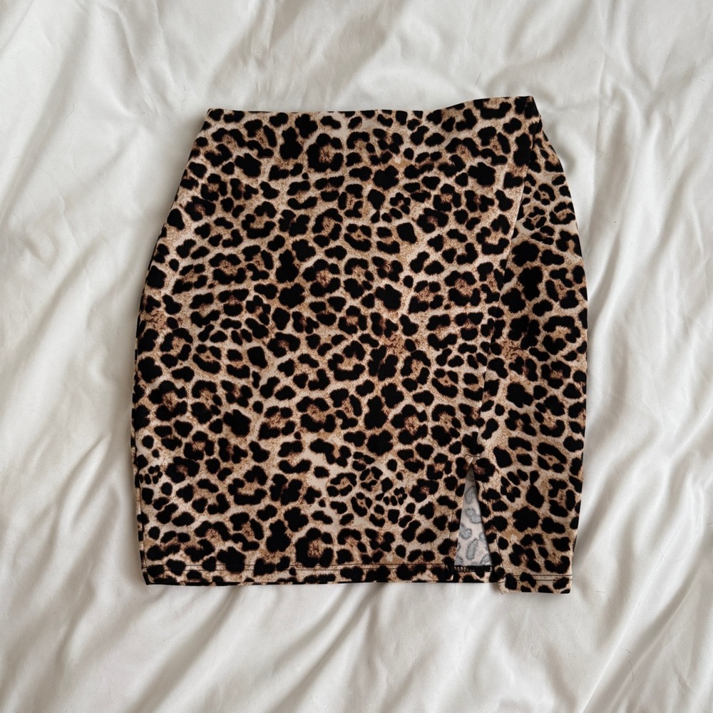 Cheetah print miniskirt